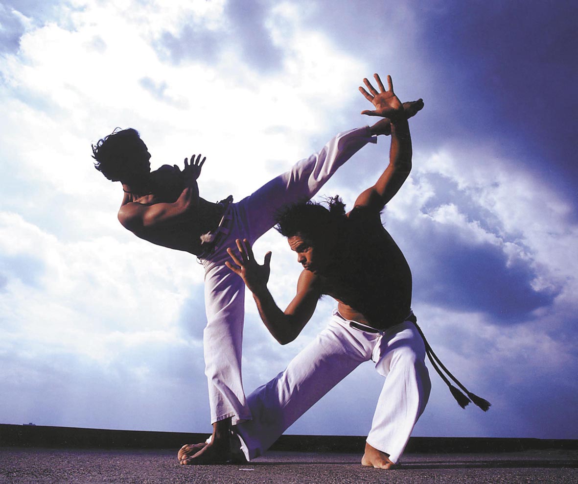 CAPOEIRA